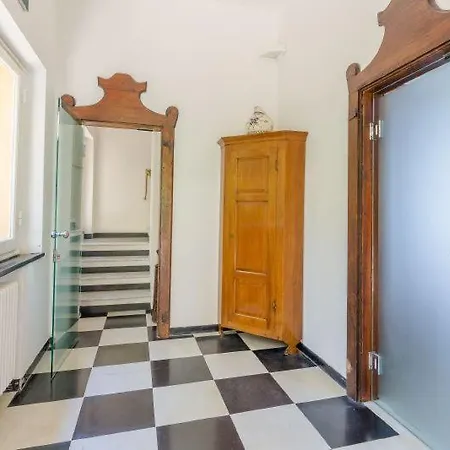 Villa Corsanego Sleeps 7 Air Con Wifi *